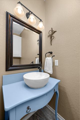 108 Thornwood RD, Georgetown, TX 78628
