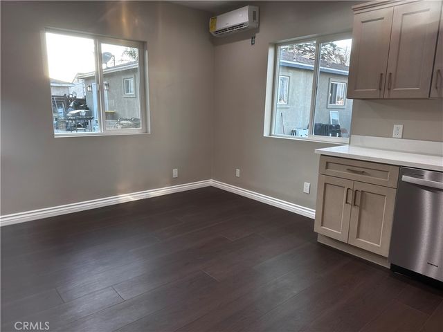1564 W Phillips Boulevard, Pomona, CA 91766