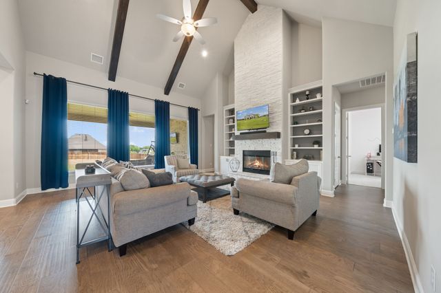 6060 Palomino Way, Midlothian, TX 76065