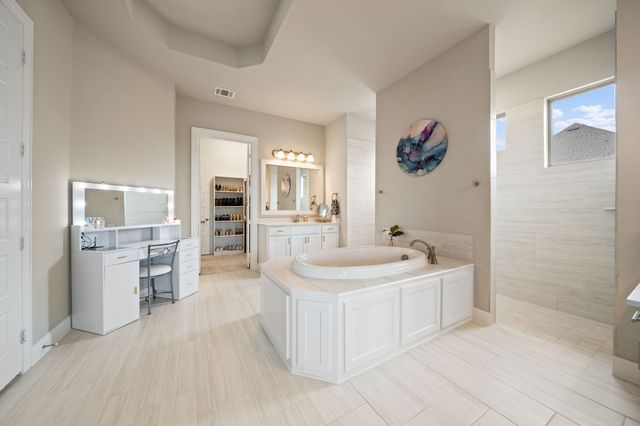 6060 Palomino Way, Midlothian, TX 76065