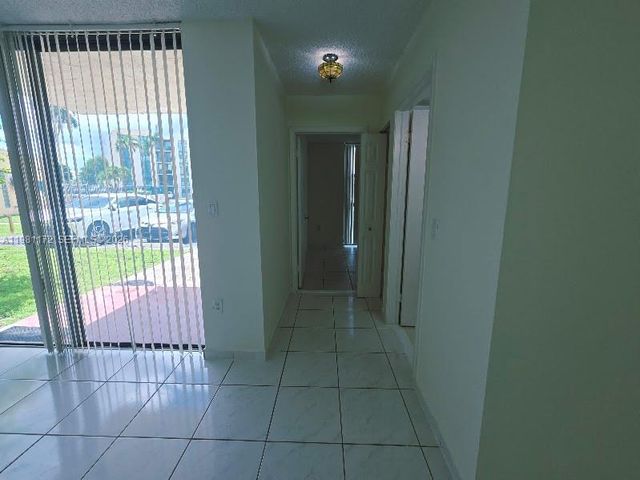 2075 SW 122nd Ave 129, Miami, FL 33175