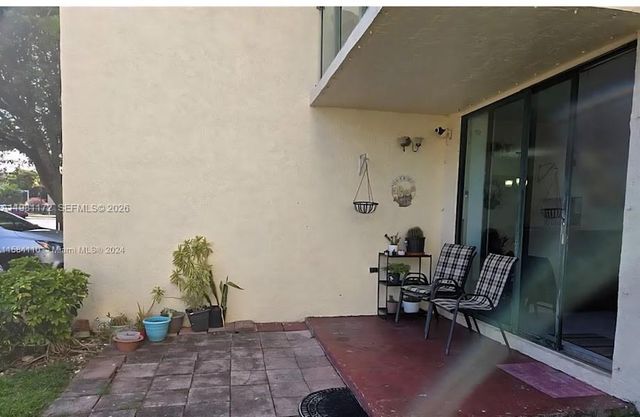 2075 SW 122nd Ave 129, Miami, FL 33175