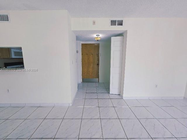 2075 SW 122nd Ave 129, Miami, FL 33175