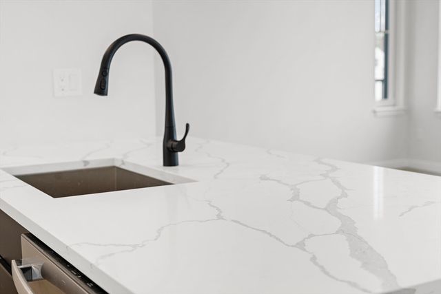 24-28 Mt Pleasant 401, Somerville, MA 02145