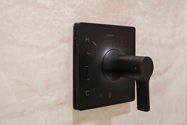 24-28 Mt Pleasant 401, Somerville, MA 02145