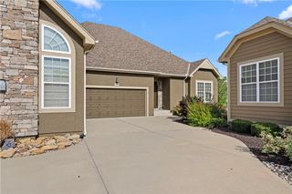 16849 S Bradley Drive, Olathe, KS 66062