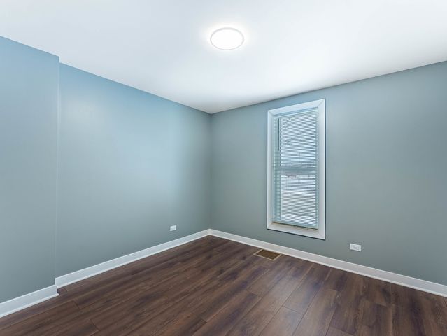 214 S Prospect Street, Marengo, IL 60152