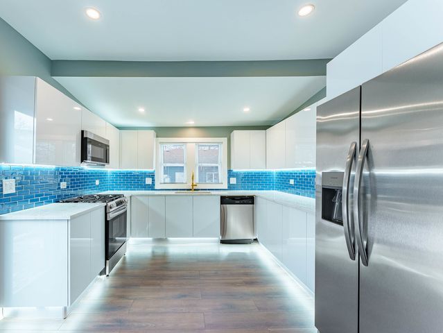 214 S Prospect Street, Marengo, IL 60152