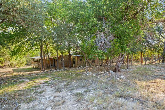 800 Todo LN, Driftwood, TX 78619