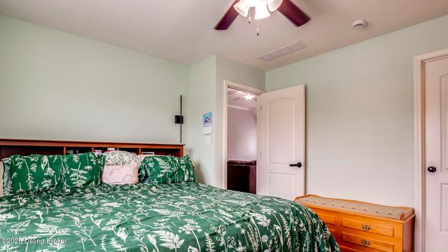 11109 Pebble Trace, Louisville, KY 40229