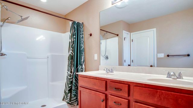 11109 Pebble Trace, Louisville, KY 40229