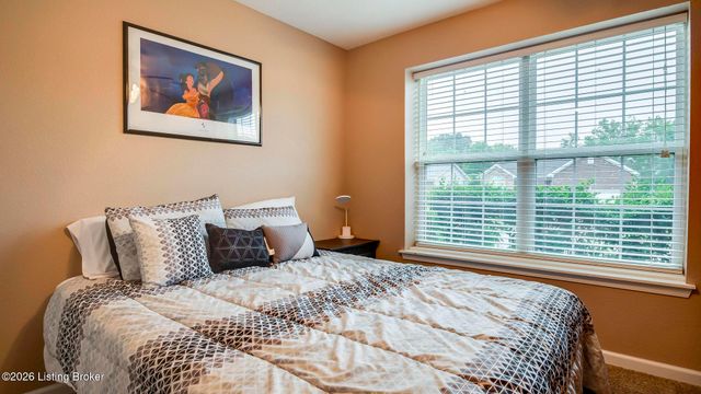 11109 Pebble Trace, Louisville, KY 40229