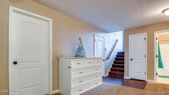 11109 Pebble Trace, Louisville, KY 40229