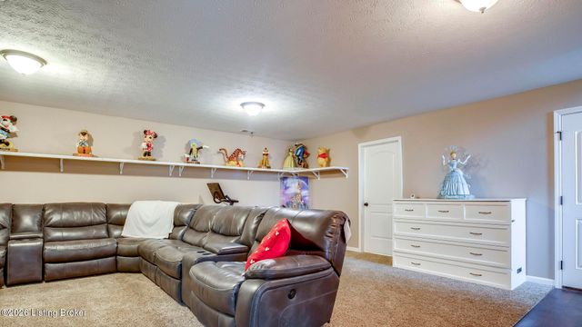 11109 Pebble Trace, Louisville, KY 40229