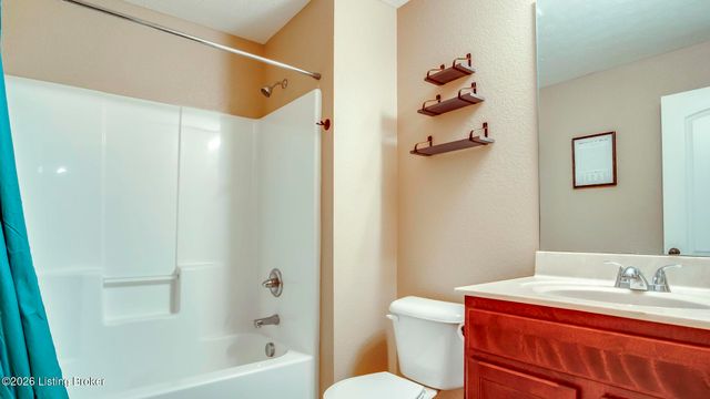 11109 Pebble Trace, Louisville, KY 40229