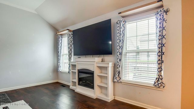 11109 Pebble Trace, Louisville, KY 40229