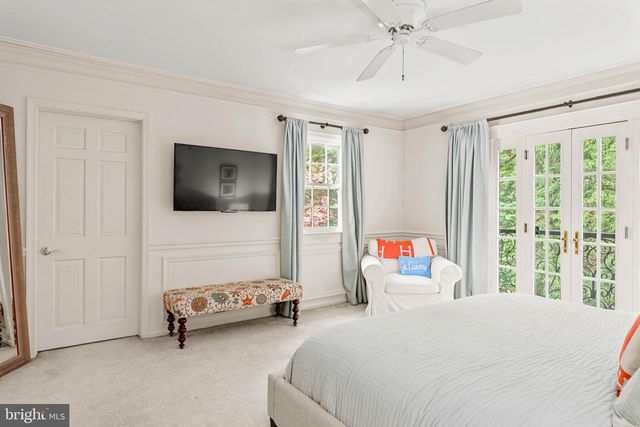 1425 COUNTY LINE RD, Bryn Mawr, PA 19010