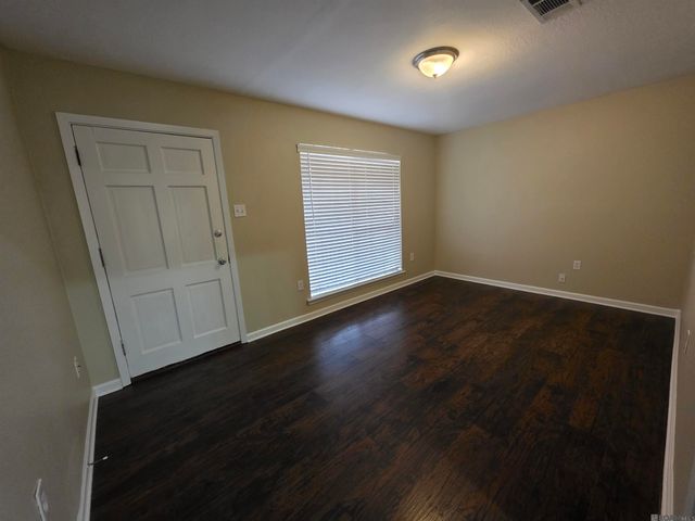 5219 Goodland Dr, Greenwell Springs, LA 70739