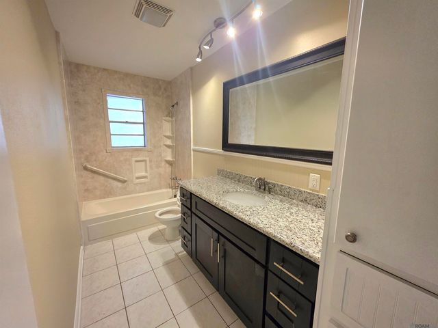 5219 Goodland Dr, Greenwell Springs, LA 70739