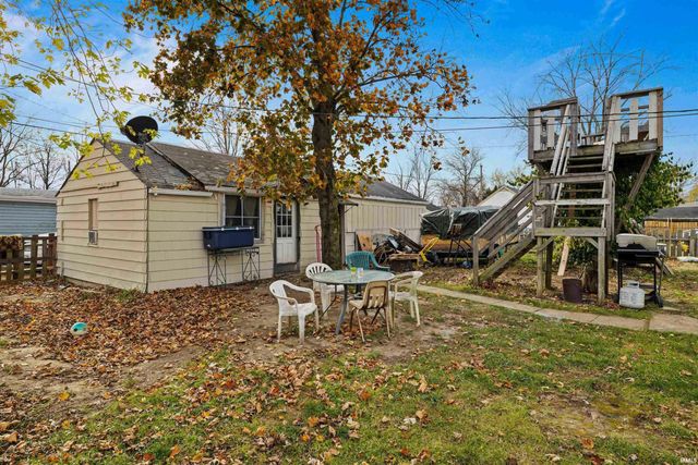 3902 & 3904 Grayston Avenue, Fort Wayne, IN 46806