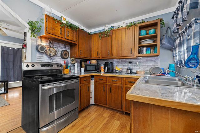 3902 & 3904 Grayston Avenue, Fort Wayne, IN 46806