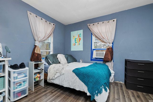 3902 & 3904 Grayston Avenue, Fort Wayne, IN 46806