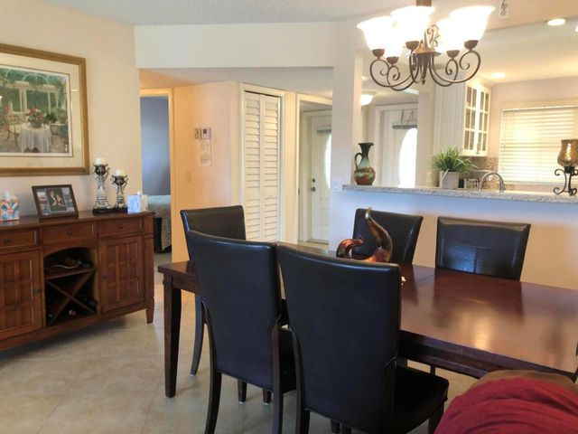 3508 SW Natura Boulevard 201, Deerfield Beach, FL 33441