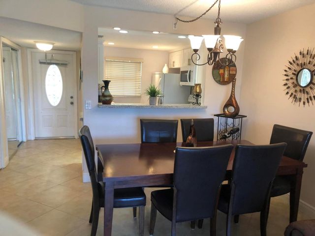 3508 SW Natura Boulevard 201, Deerfield Beach, FL 33441