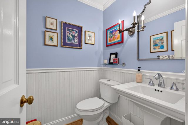 6638 WALNUTWOOD CIR, Baltimore, MD 21212