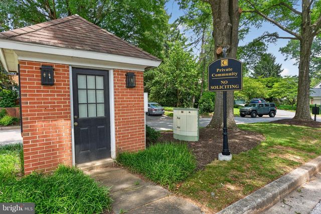 6638 WALNUTWOOD CIR, Baltimore, MD 21212