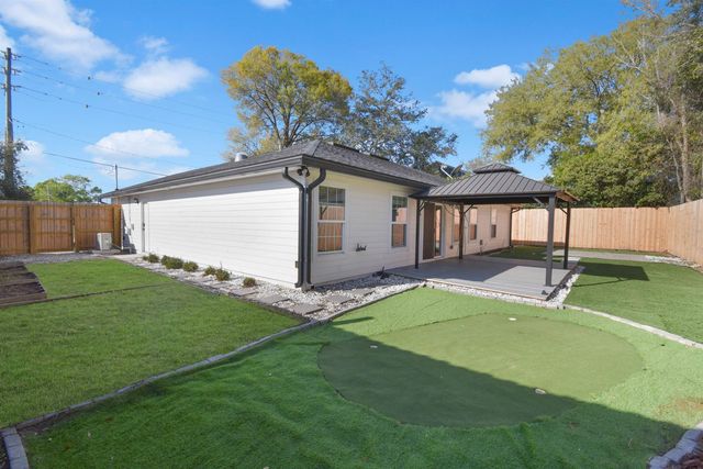 101 Azalea Rd, St Augustine, FL 32086