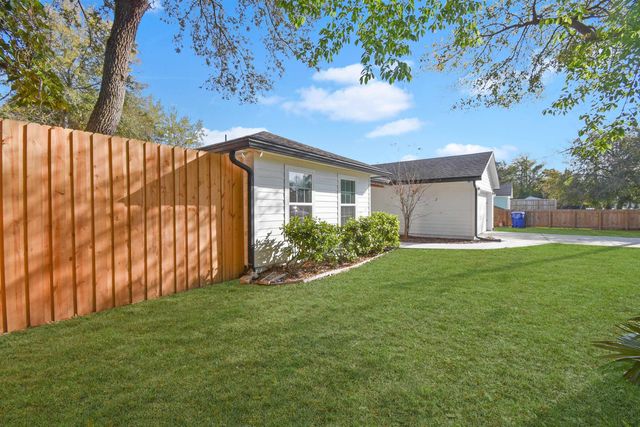 101 Azalea Rd, St Augustine, FL 32086