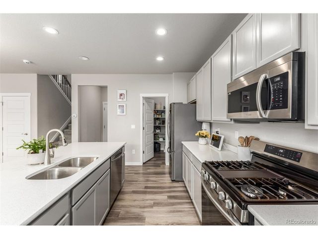 90 Sabin Way, Lochbuie, CO 80603