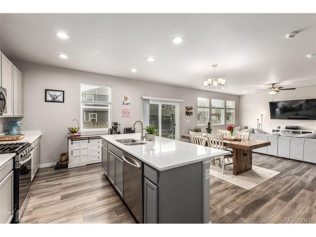 90 Sabin Way, Lochbuie, CO 80603