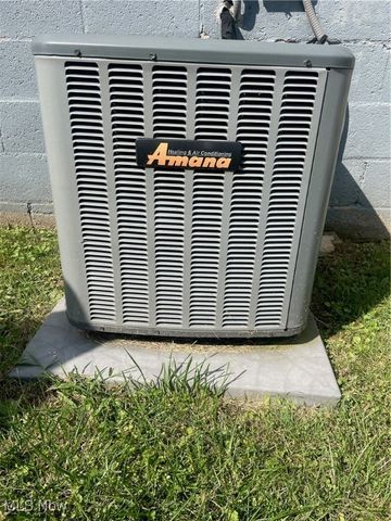 119 S 13th Street, Weirton, WV 26062