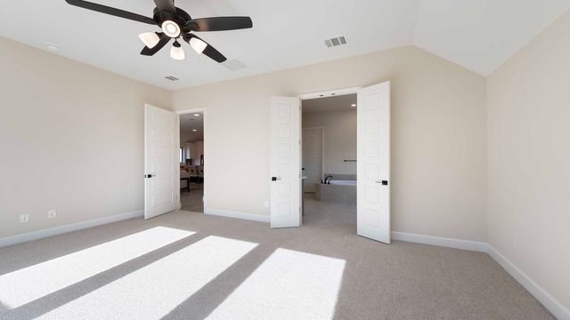 1711 Hillside Stroll Drive, Lavon, TX 75166