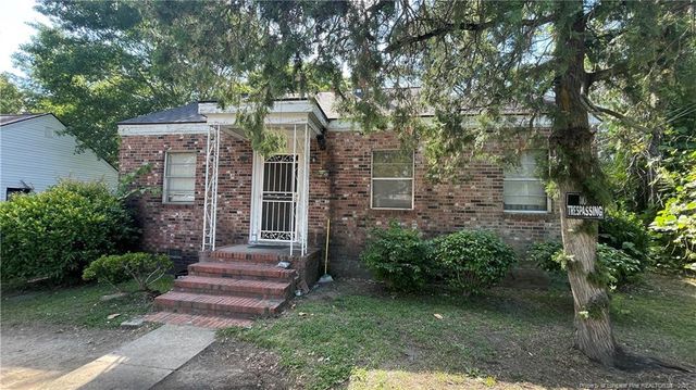 1203 Hillsboro Street, Fayetteville, NC 28301