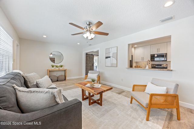 215 S Robert Way, Satellite Beach, FL 32937