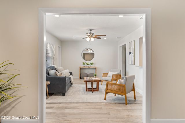 215 S Robert Way, Satellite Beach, FL 32937