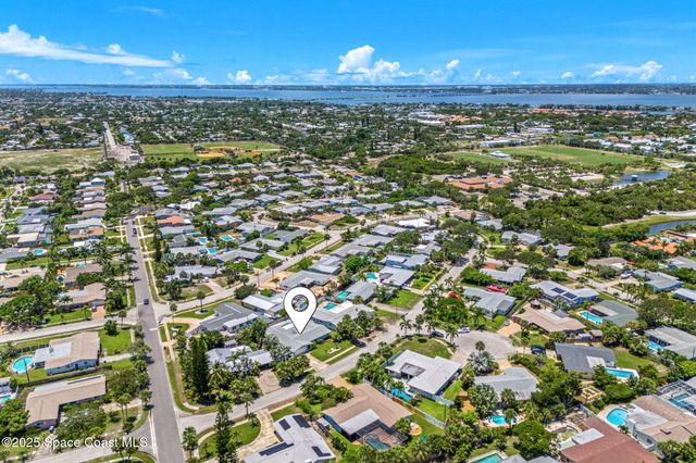 215 S Robert Way, Satellite Beach, FL 32937