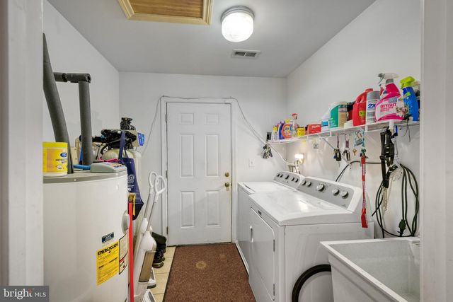 135 WINDWOOD COVES BLVD, Mineral, VA 23117