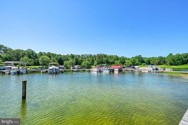 135 WINDWOOD COVES BLVD, Mineral, VA 23117