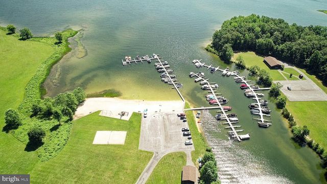 135 WINDWOOD COVES BLVD, Mineral, VA 23117