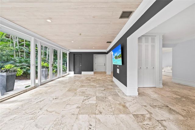 3821 Braganza Ave 3821, Miami, FL 33133