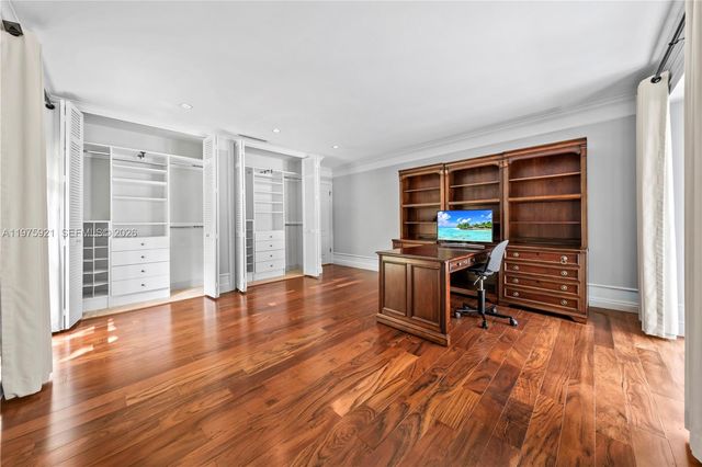 3821 Braganza Ave 3821, Miami, FL 33133