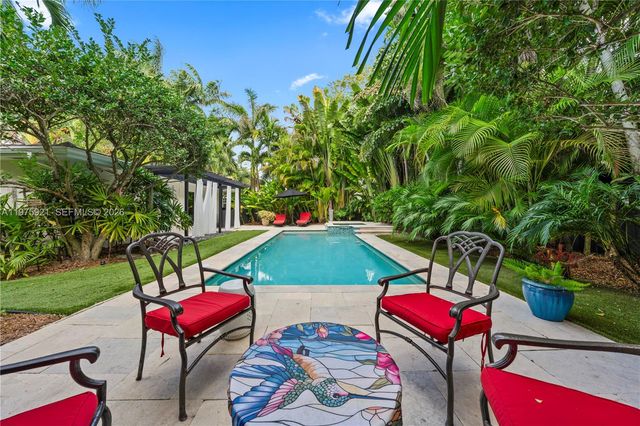 3821 Braganza Ave 3821, Miami, FL 33133