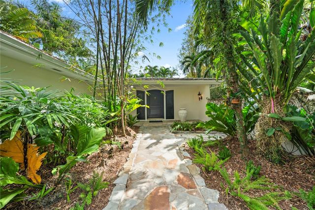 3821 Braganza Ave 3821, Miami, FL 33133