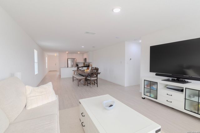 14632 Bolinger Mill, San Antonio, TX 78254