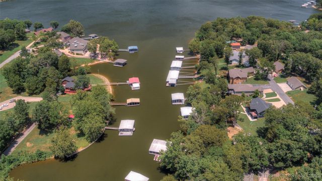 31680 S 602 Road, Grove, OK 74344