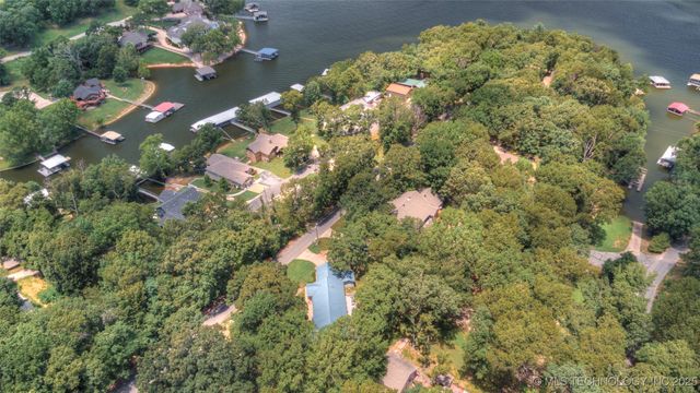 31680 S 602 Road, Grove, OK 74344